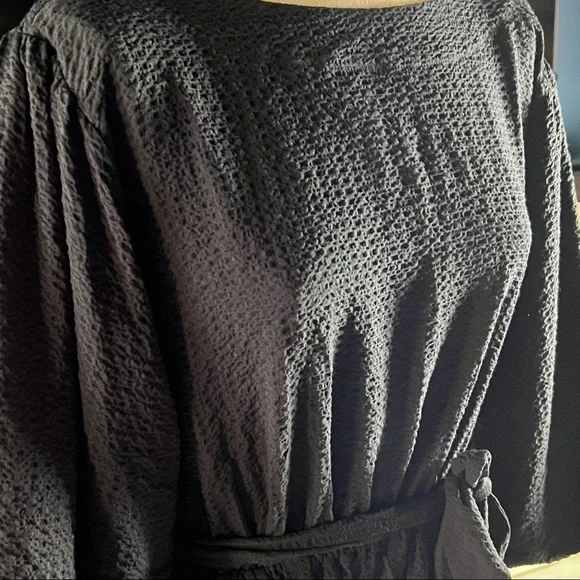 Anthropologie Francesca Balloon Sleeve Black Short Romper - Picture 5 of 11